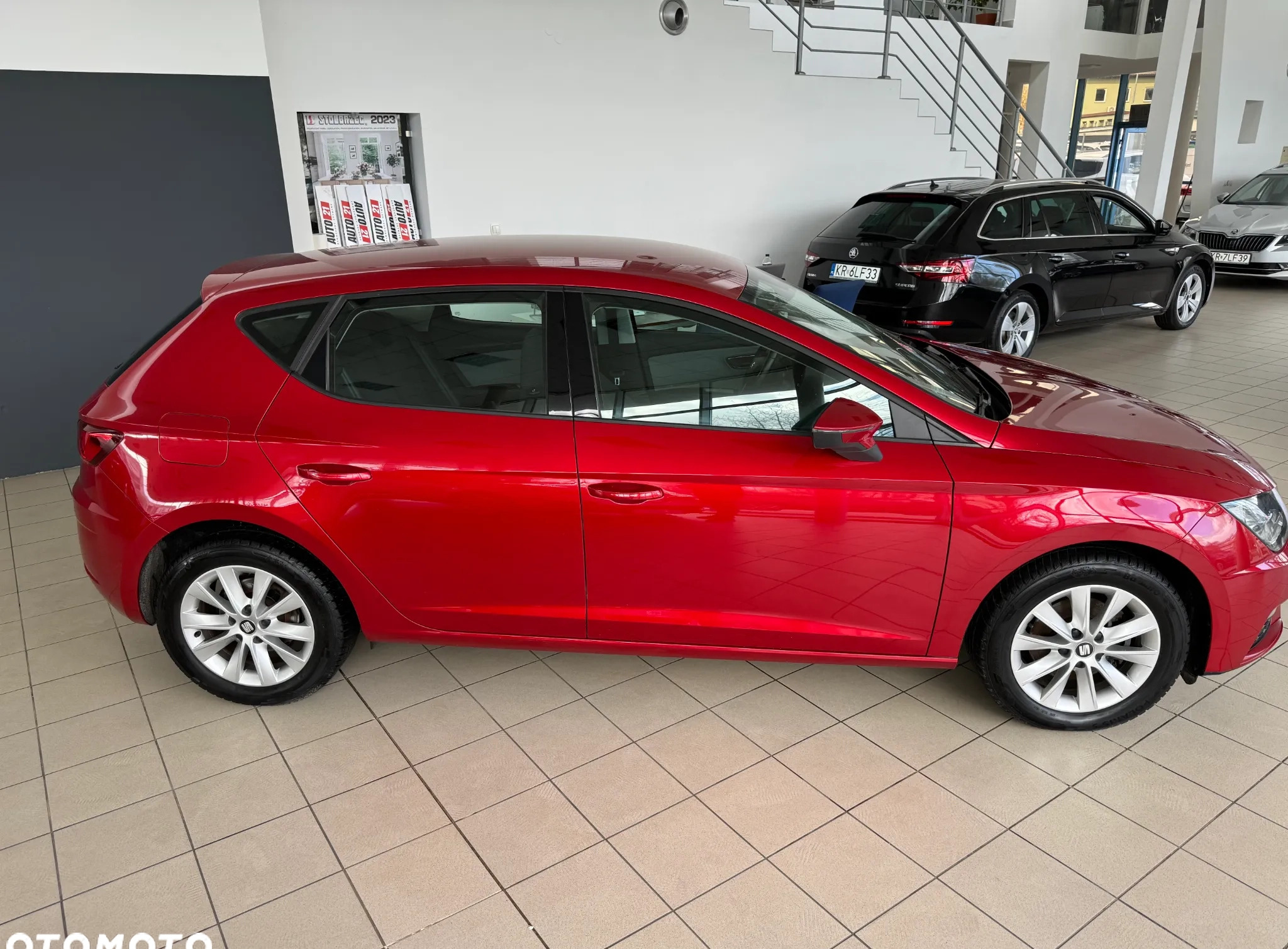 Seat Leon cena 56900 przebieg: 149000, rok produkcji 2019 z Kudowa-Zdrój małe 379